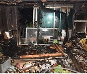 도봉구 15층 아파트서 방화 추정 화재..주민 15명 대피