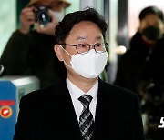 박범계 "검찰개혁 마무리 투수..검사들도 동참해달라"