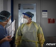 '화이자 백신 접종' 세번째 사망자 발생..건강했던 40대 간호사(상보)