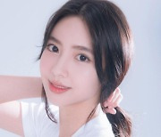 '정답소녀' 김수정, 역변 없는 18세 완성형 미모 '정변의 아이콘'