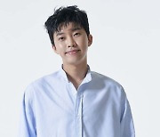 "따뜻한 나눔"..임영웅, '팬앤스타' 통해 100만 원 기부