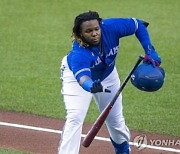 미국 태생 메이저리거들, 결혼 않고 '사실혼' 유행..일본 매체 "히스패닉계는 '속도위반', 블라디미르 게레로 주니어는 '다중혼' 미혼모 아들"