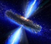 [아하! 우주] 1300만 광년 떨어진 곳에 시간여행 통로 '웜홀' 존재 가능(연구)