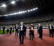 IOC 바흐 위원장 "도쿄올림픽, 자랑될 것"..일본 긴급사태선언 초읽기