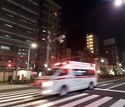 입원 못하고 사망한 코로나 환자가 무려 122명 ..일본 의료붕괴 위기 '초읽기'