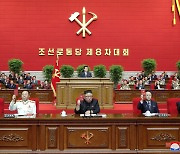 김정은 "경제목표 엄청나게 미달"..전례없는 '실패' 인정