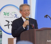 구례장학회 장용갑 이사장, 구례중·자연과학고에 1억원 기부