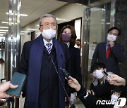 김종인 "김병욱, 결백 입증위해 밖에서 법적 투쟁 의미로 탈당"