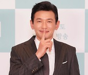 황정민, 유노윤호 신곡 뮤비 출연..18일 공개