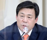 김선동, 오세훈 비판.."조건부 출마선언 당당하지 않아"