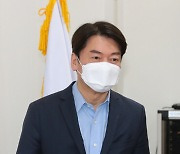김종인-안철수 회동, 달아오르는 야권 경선무대