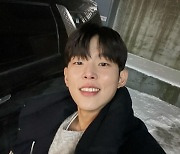 폴킴, 배경은 필요 없어요..새로운 겨울 '남친짤' 갱신[SNS★컷]