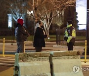 USA TRUMP PROTESTS CURFEW