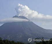 APTOPIX Indonesia Volcano