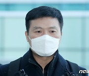 '청와대 비밀누설 혐의' 김태우 전 수사관 집행유예 2년 선고