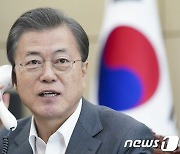 WHO 사무총장, 文대통령에 "韓, 효과적으로 바이러스 통제"