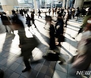 일본 코로나 신규환자 7840여명 '폭증' 나흘 연속 최다..누계 27만명 돌파