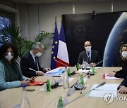 FRANCE POLITICS GOVERNMENT INDUSTRY SPACE