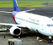 62명 탄 인도네시아 여객기 이륙 후 통신 두절..당국 수색 작업