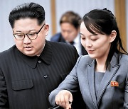 김정은 핵잠 개발에..野 "文 운전자론? 조수석도 못앉았다"