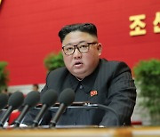 김정은, 핵잠수함·극초음속 무기 도입 발표.. 군사 위협 강화