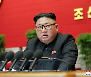 [속보] 北 김정은, 핵잠수함 개발 공식화