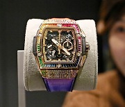 갤러리아百, 1억3000만원 명품 시계 '위블로' 전시