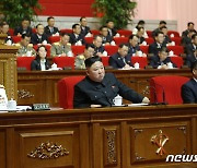 북한, 5년 만에 다시 비서국 부활..김정은 직책도 바뀔까
