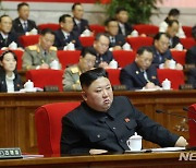 김정은, 전략핵잠 개발 첫 공식화.. 한미 타격 '게임체인저' 선언