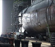 北 개발 핵잠수함은?..美 본토 기습타격 가능한 5000t급 추정