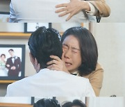 '경소문' 염혜란 "추매옥 과거 충격..물 공포증에도 수중촬영 도전"(일문일답)