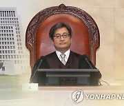 이탄희 "김명수 사법개혁, 긍정 14.7% vs 부정 55.1%"