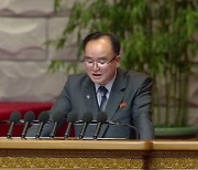 북한판 '비선실세' 조용원..권력서열 5위 급부상