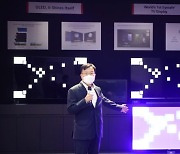 "LG 차세대 OLED TV, 발광효율 20% 높였다" [CES 2021]