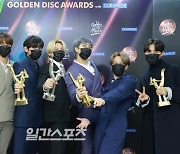 [포토]방탄소년단, '포즈도 월드클래스'