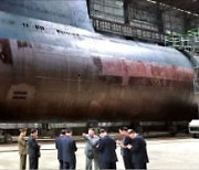 北이 설계 끝냈다는 핵잠수함은..SLBM 6기 탑재 5000t이상급