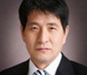 한국동서비교문학회장에 한국외대 나송주 교수
