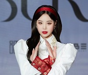 [TD포토] (여자)아이들 수진 '새빨간 레드'