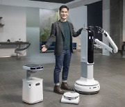 [CES 2021]'로봇' 앞세운 삼성..'롤러블 폰' 기대감 키운 LG