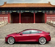중국 3년째 자동차 판매량 줄고, 전기차는 고공행진