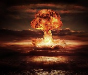 [기고] 팬데믹과 핵무기, 인류 생존을 위한 교훈