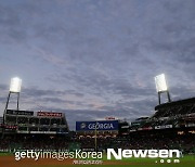 日 히로시마, 외인 코로나 비상..프랑수아 이어 메히아도 확진