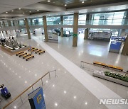 인적 드문 인천공항 입국장