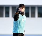 올림픽 축구대표팀 훈련 함께하는 김은중 코치 [사진]