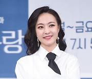 '전승빈♥' 심은진 "축하해주신 만큼 행복하게 살 것" (인터뷰)