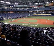 NPB, 코로나19 3차 대유행 여파로 스프링캠프 일주일 연기 검토