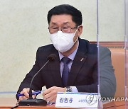 인사말하는 김임용 소상공인연합회 회장 직무대행