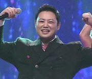 '트롯파이터' 근육 보스 양치승, 50kg 역기 들고 출격 '역대급 충격 등장'