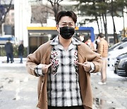 [포토] 박현빈, 샤방샤방한 옷 입고 왔어요