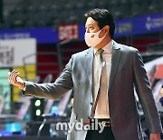 [MD포토] 문경은 '바로 들어와'